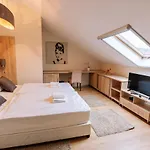 Vadvirág Panzió Hotel Ágfalva