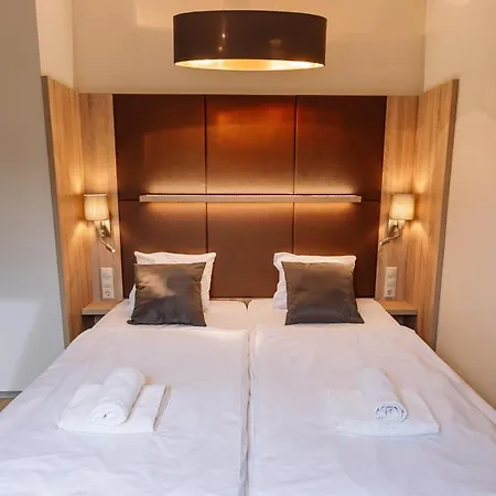 Vadvirag Panzio 4* Agfalva