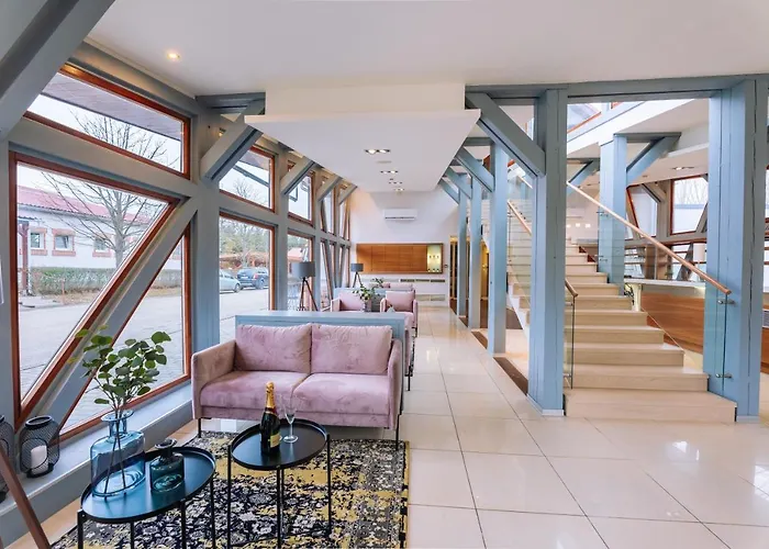 Vadvirag Panzio Hotel