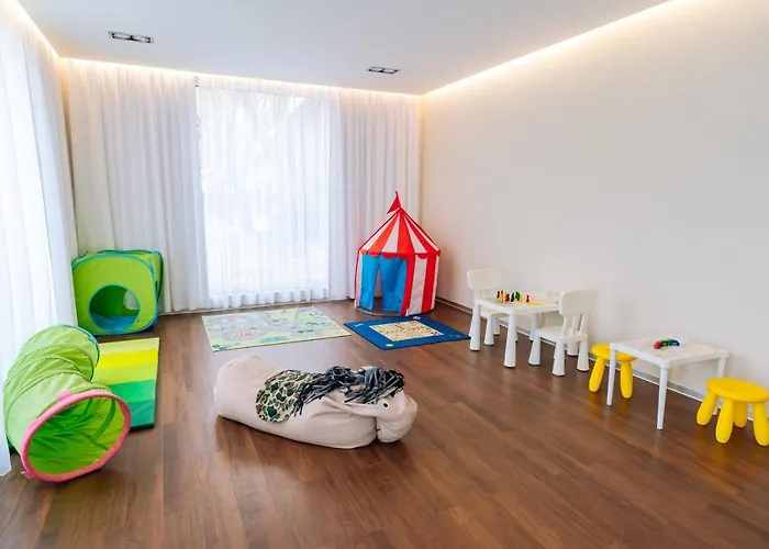 Hotel Vadvirag Panzio 4*